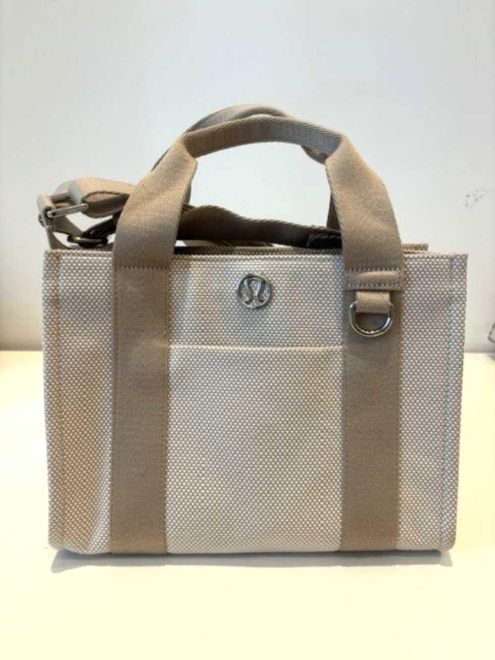 Lululemon Two-Tone Canvas Tote Bag Mini 4.5L